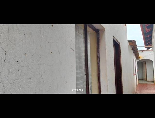 2 BEDROOM HOUSE FOR SALE IN PHOLA PARK EXT 1